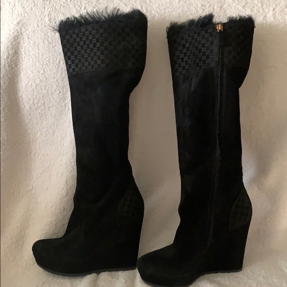 Gucci black suede boots new never worn